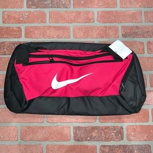 New Nike Pink Duffle Gym Bag tote women’s girls